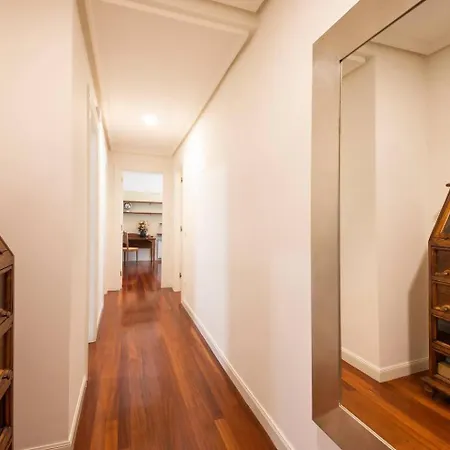 En El Corazon De La Ciudad Con Parking * San Sebastian