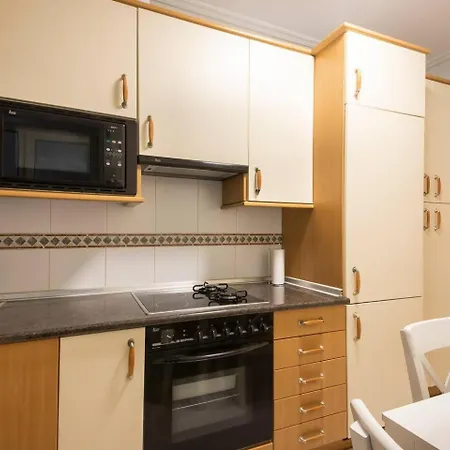 En El Corazón De La Ciudad Con Parking *